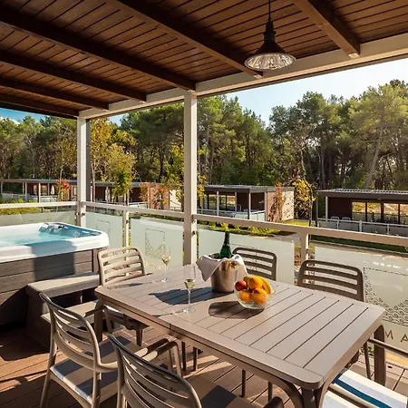 Camping Amazing Stacaravan In Vabriga With Wifi Poreč