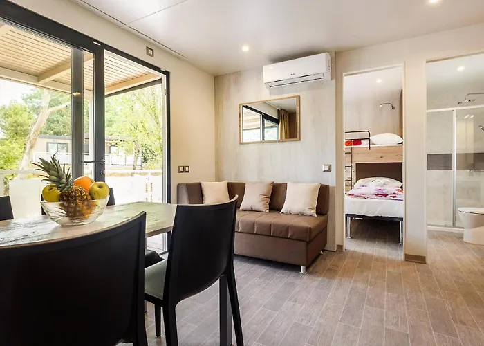 Amazing Stacaravan In Vabriga With Wifi Campingplatz