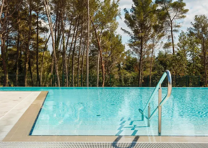 Amazing Stacaravan In Vabriga With Wifi