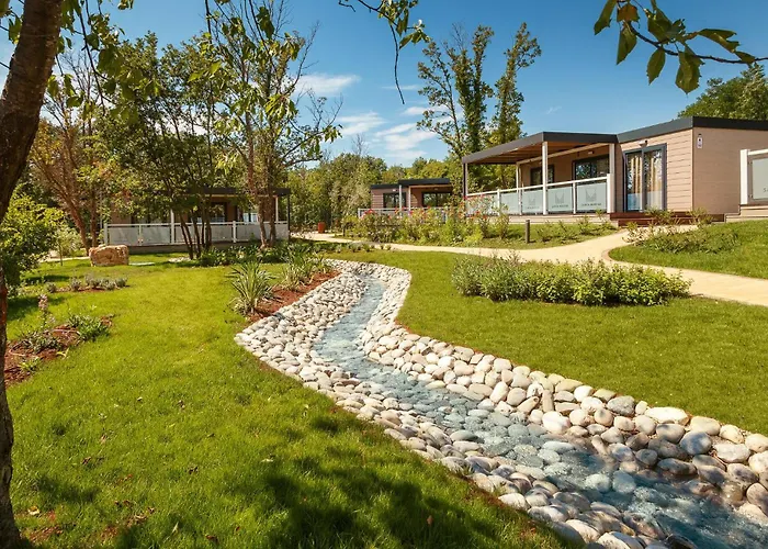 Amazing Stacaravan In Vabriga With Wifi Camping Poreč