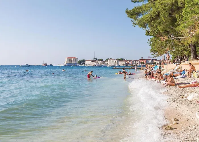 Amazing Stacaravan In Vabriga With Wifi Πόρετς